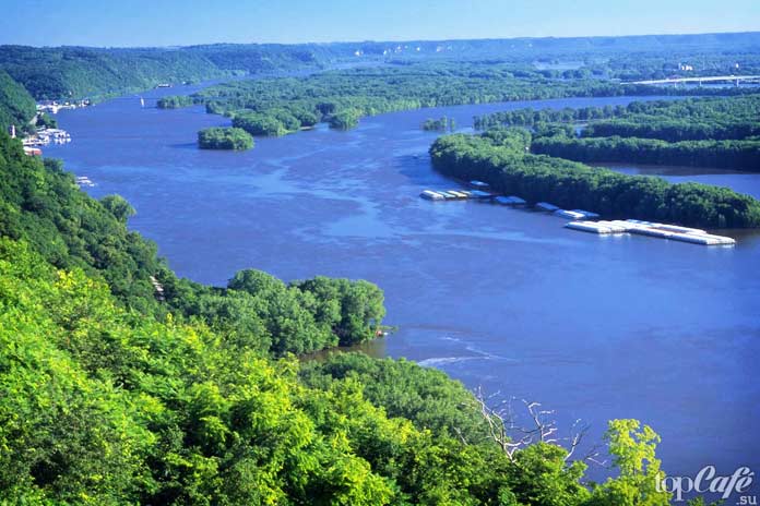 Миссисипи - одна из самых важных рек Америки
