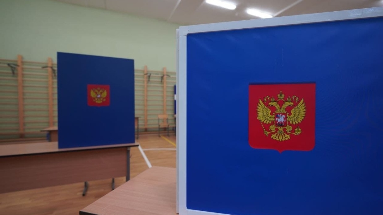 Ложная пожарная тревога привела к эвакуации избирательного участка в Омске