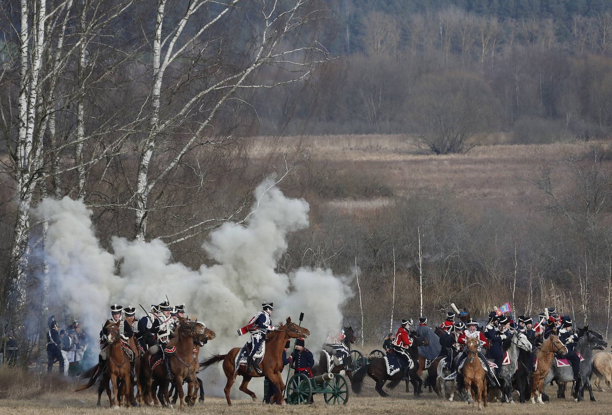 Сражение на березине. Березина 1812. Битва на Березине 1812. Сражение на реке Березина 1812 г. Реконструкция 1812 Березина.