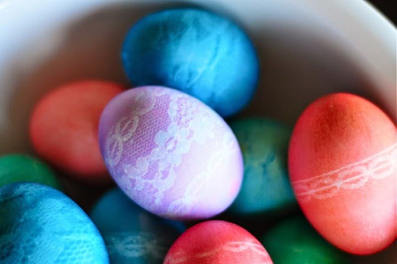 Как оригинально украсить пасхальные яйца: 7 лучших идей!