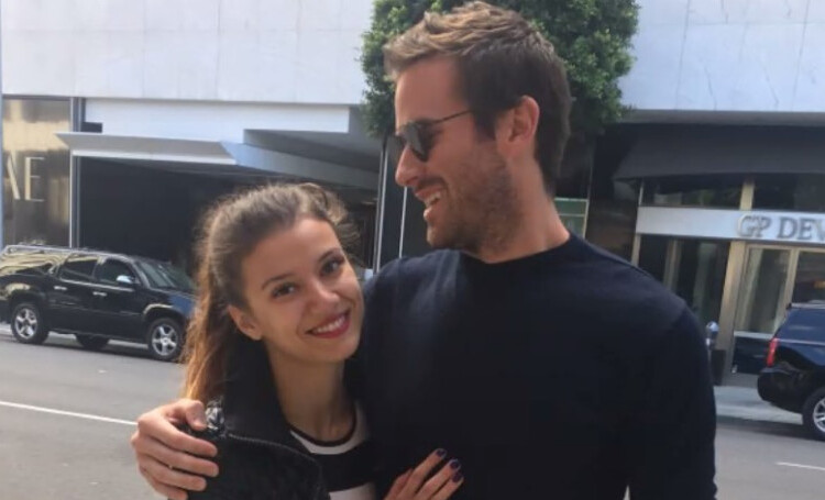 Звезду фильма "Назови меня своим именем" Арми Хаммера обвинили в изнасиловании: детали уголовного дела