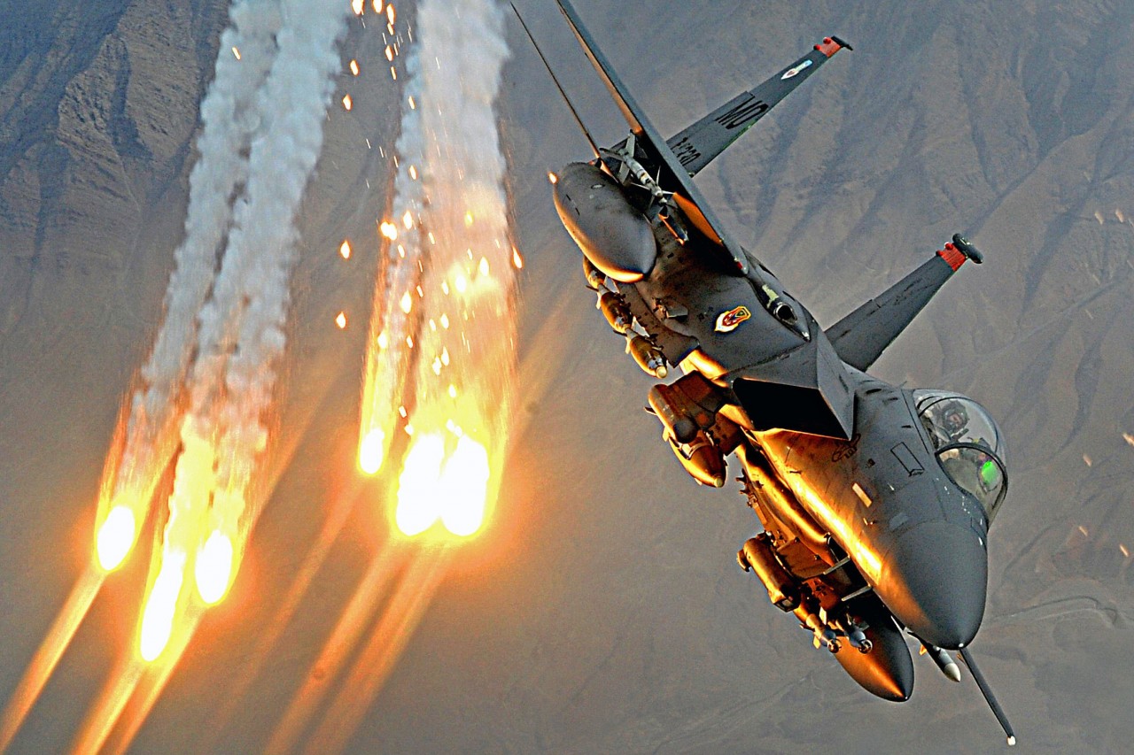 Новости мира: Израильская авиация атаковали цели в секторе Газа