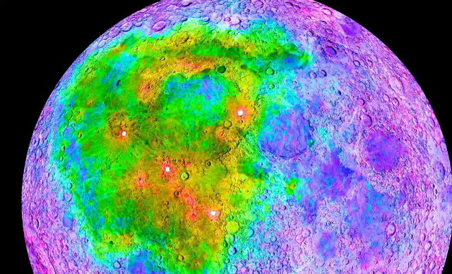 Астрономы нашли на обратной стороне Луны уран и поняли, почему ее видимая сторона тяжелее невидимой