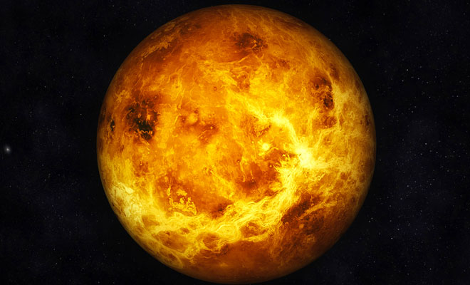 5 необычных явлений, замеченных в атмосфере Венеры. Облака на планете складываются в букву Культура