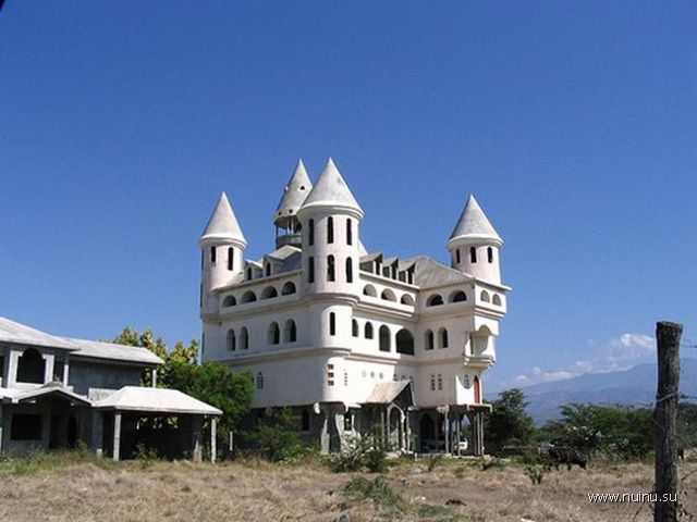Самые необычные и удивительныe дома мира (53 фото)