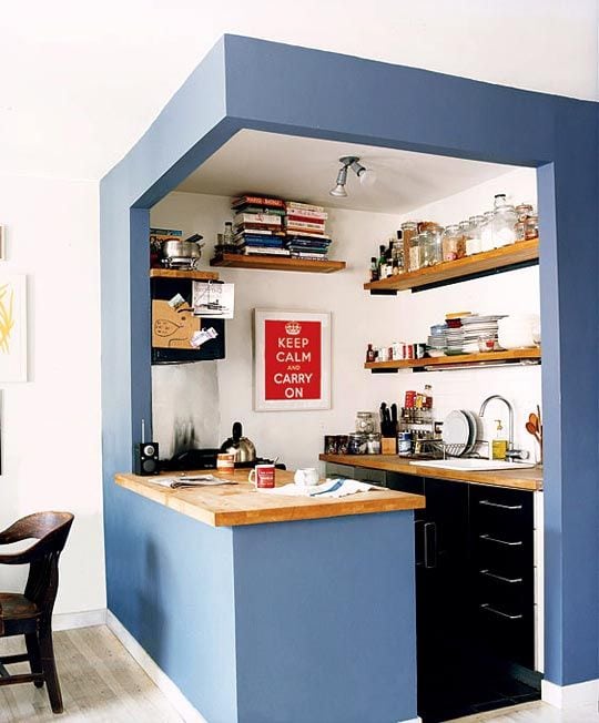 Как сделать пространство кухни больше при помощи оригинальных идей маленькой, цветной, хранения, кухни, зеленые, открытые, современная, дизайн, вашей, кухню, маленькая, великолепный, кухне, придадут, посуду, добавить, стеклянную, красочную, умные, можете