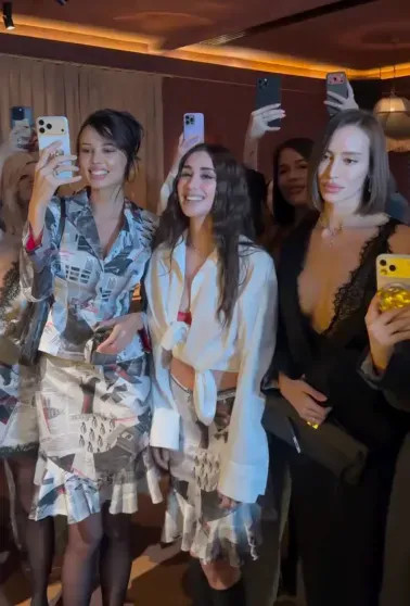 Возлюбленная Тимати Валентина Иванова и его бывшая девушка Анастасия Решетова встретились на вечеринке в Москве Решетова, Валентина, Расида, ИвановаАнастасия, Лакоба, Тимати, Иванова, Анастасия, Алеко, пришла, вместе, рядом, возлюбленная, Алиса, совпадать, может, редакции, Мнение, журнала, бренда