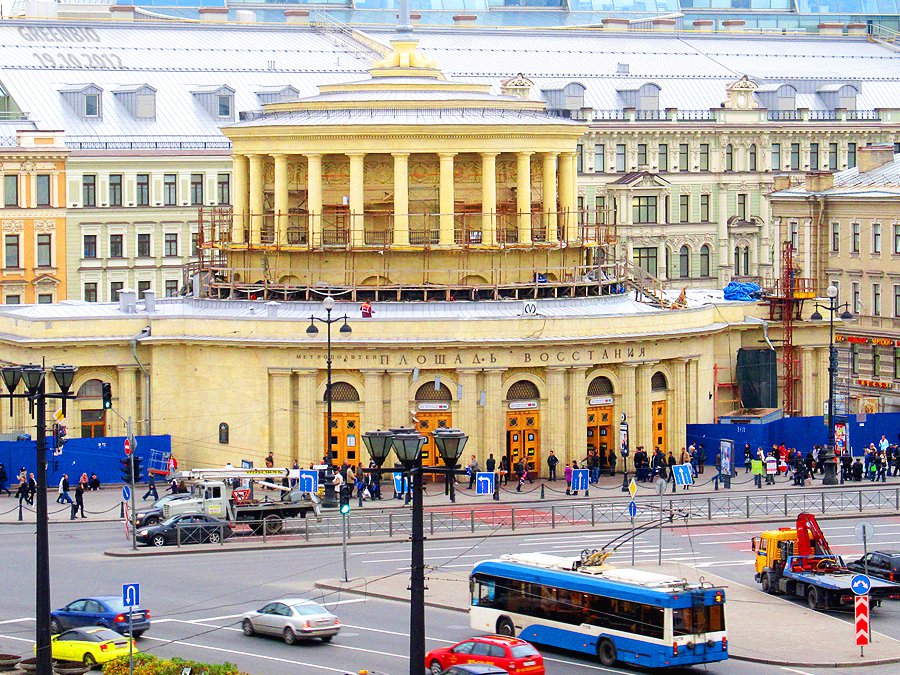 Метро пл восстания