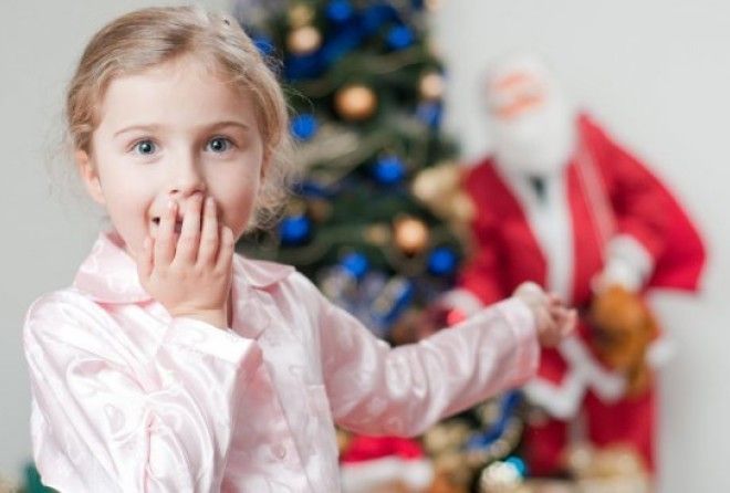 Проблема Деда Мороза: можно ли говорить ребенку, что его не существует?