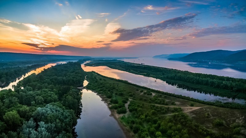 Задельное с высоты путешествия, факты, фото