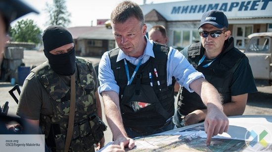 «Может остановить войну всего за один день»: замглавы ОБСЕ Александр Хуг сделал прогноз по конфликту в Донбассе