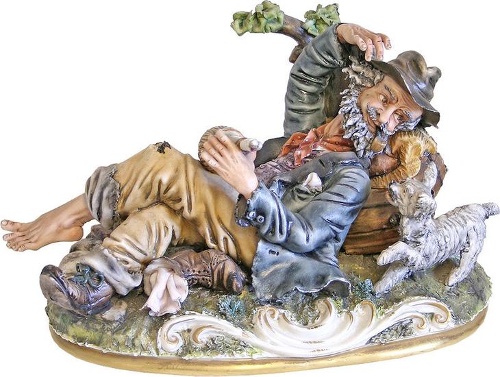 Тысяча и одна история в фарфоре Тысяча и одна история в фарфоре