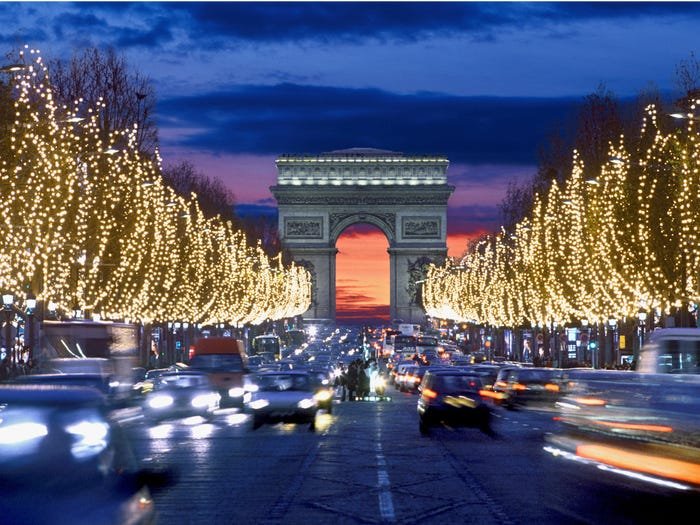 Рождественские украшения в разных городах мира более, каждый, рождественских, время, огней, город, чтобы, Фестиваль, полностью, ярмарка, которые, проводится, также, города, площади, посетителей, Balocchi, всему, Иллинойс, фестиваль