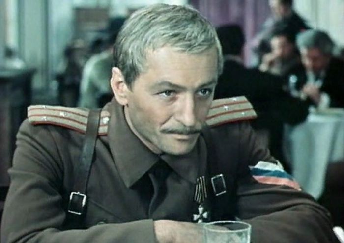 Русский Рэмбо Михаил Ножкин: Как выбрать из двух жизней одну и никогда об этом не пожалеть Русский Рэмбо Михаил Ножкин: Как выбрать из двух жизней одну и никогда об этом не пожалеть актеры