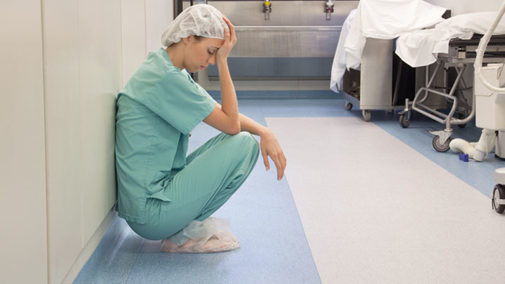 ПРОНЬКО: МЕДИКИ БАСТУЮТ, УКАЗЫВАЯ НА ВРАНЬЁ ЧИНОВНИКОВ