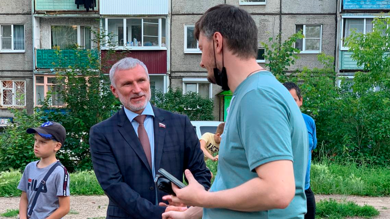 Алексей Журавле взял под контроль проблему загрязнения Листвяничного залива Алексей Журавле взял под контроль проблему загрязнения Листвяничного залива Политика