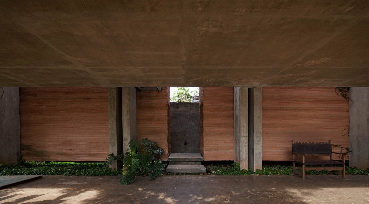 Фантастический дом в воздухе в Парагвае