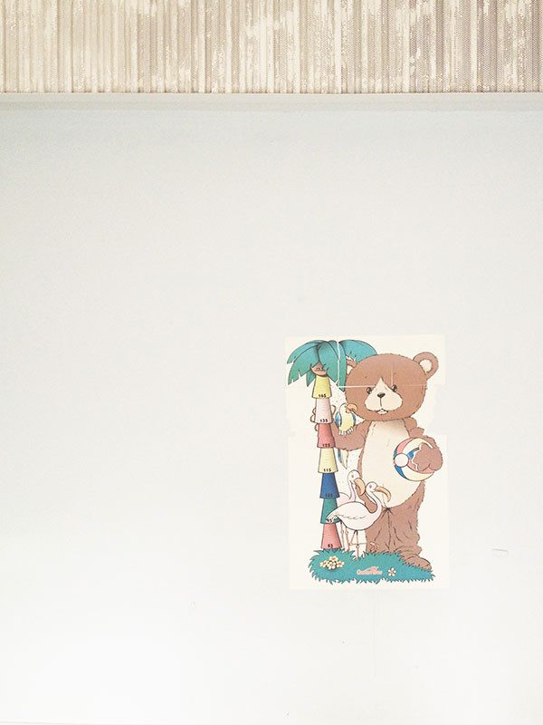 О чем могут рассказать стены старых советских квартир? О чем могут рассказать стены старых советских квартир?