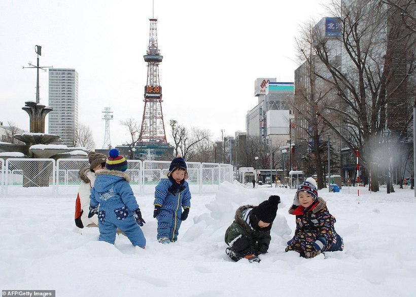 Где бывают восьмиметровые сугробы: 10 самых снежных городов нашей планеты