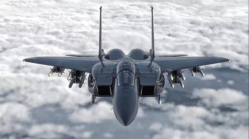 F-15ЕХ вместо F-35 как Су-35С вместо Су-57? ввс
