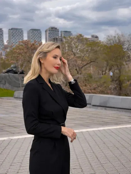 Круизы, бикини и выставки: где и как отдыхают Ксения Собчак, Кристина Романова с детьми, Виктория Лопырёва, Екатерина Климова и жена миллионера Инесса Шевчук Мухина, Ирина, дочерьюЕкатерина, Елена, Самойлова, Шевчук, Климова, Бондаренко, дочерьми, гуляет, Доронина, Инессы, Ксения, ШевчукФото, Кристина, Романова, ШевчукИнесса, Оксана, Расковалова, РомановаКристина