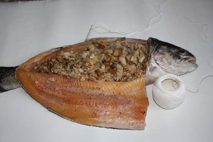 Рыба, запеченная в духовке: 10 вкусных рецептов кулинария,рецепты,рыбные блюда