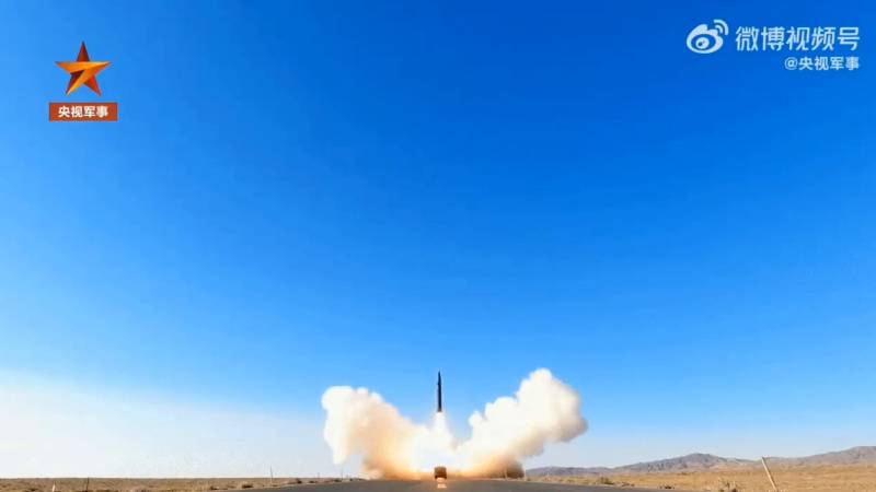 Гиперзвуковой ракетный комплекс DF-17 и его потенциал оружие