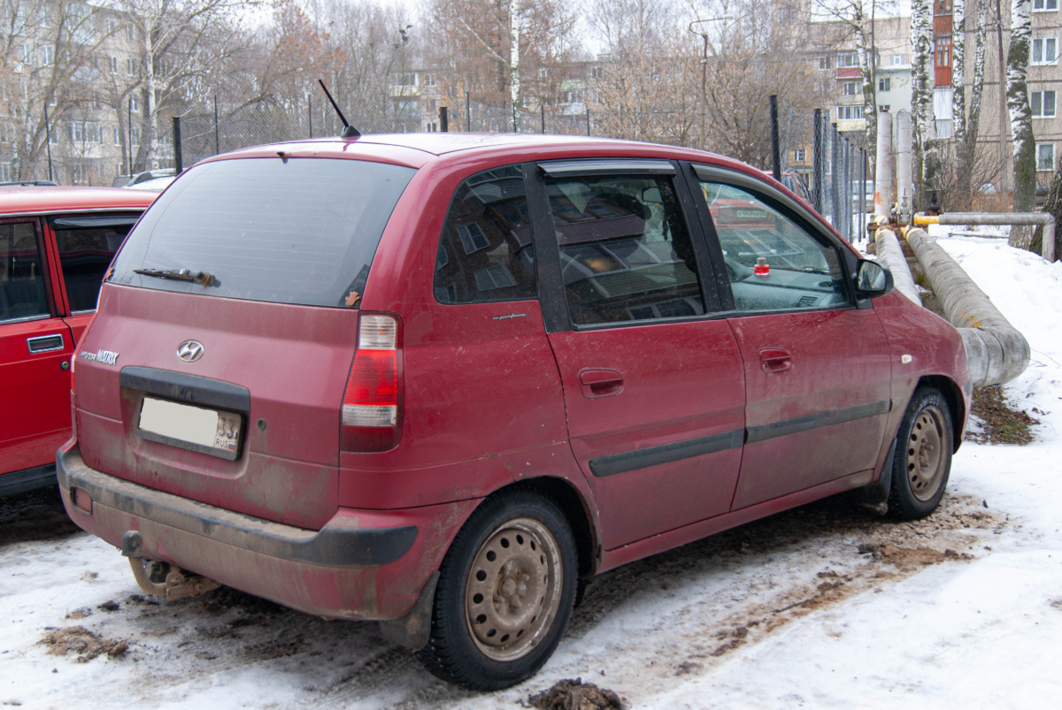 На каких авто ездит российская провинция? Посмотрел и стало немного грустно автопрома, становится, отечественного, стоит, грустно, всего, только, спальном, Владимира, Вроде, машина, особенно, своего, возрастаИз, такие, пятнашки ВАЗ, ​​​​​​​Сам, Впрочем, кузова, известно