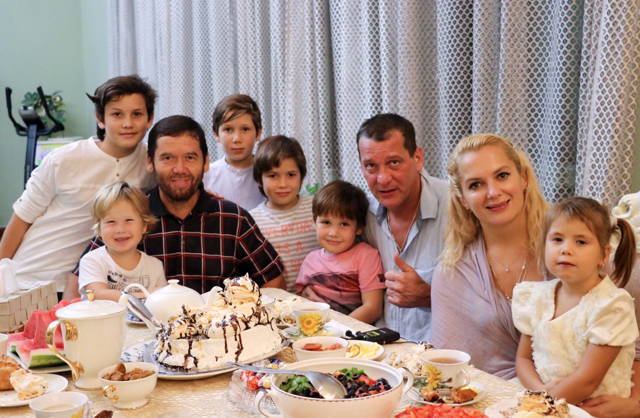 Ярослав бойко с женой и детьми фото биография личная