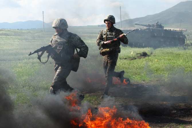 Разгром в Карабахе и новая тактика врага: что ждёт Донбасс? (ФОТО)