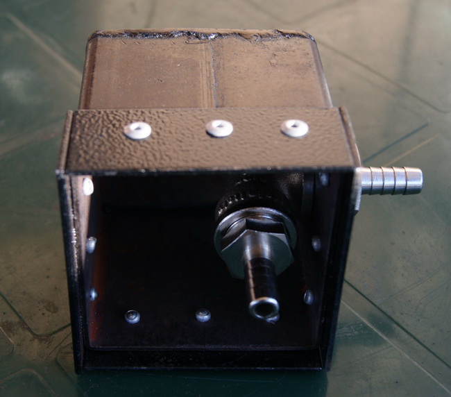 Самодельный генератор холодного дыма для копчения Самодельный генератор холодного дыма для копчения самоделкин