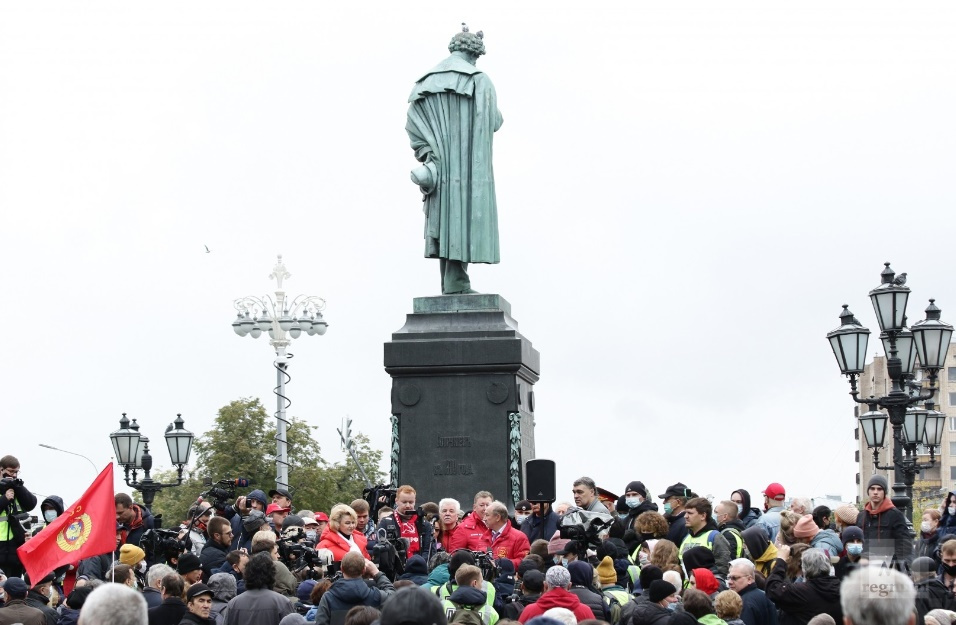 Нина Останина: Мы поднимем всех от Калининграда до Камчатки, сил у нас хватит чтобы, будет, сейчас, который, потому, которые, голосования, закон, когда, реестр, Рашкин, теперь, власти, меньшинство, политики, Москве, Госдумы, Зюганов, людей, тогда