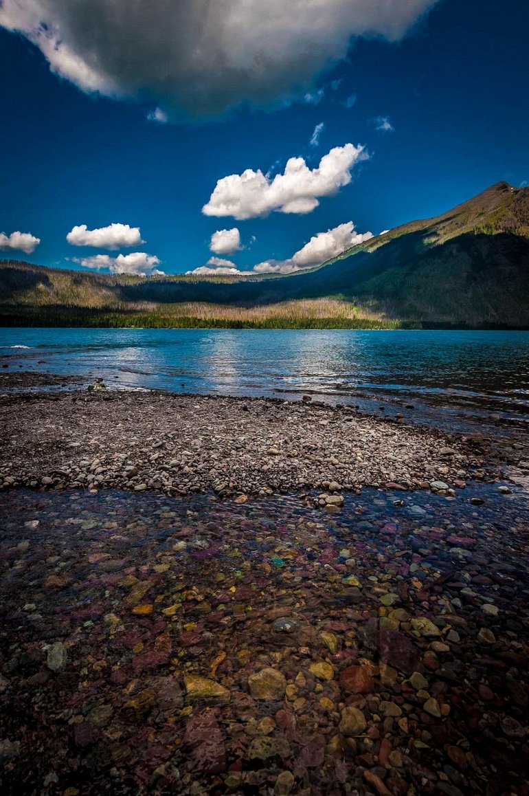 Озеро Макдональд штат Монтана