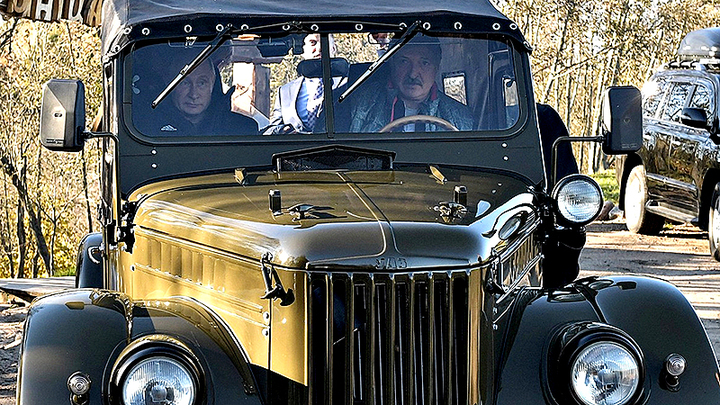 ЗАМКНУТЬ ПОСЛЕДНЕЕ ЗВЕНО: ТРИСТА ЕВРЕЙСКИХ СЕМЕЙ ПРОТИВ ЛУКАШЕНКО