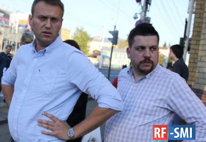 Обманутые "избиратели" решили разорить Навального и его шайку