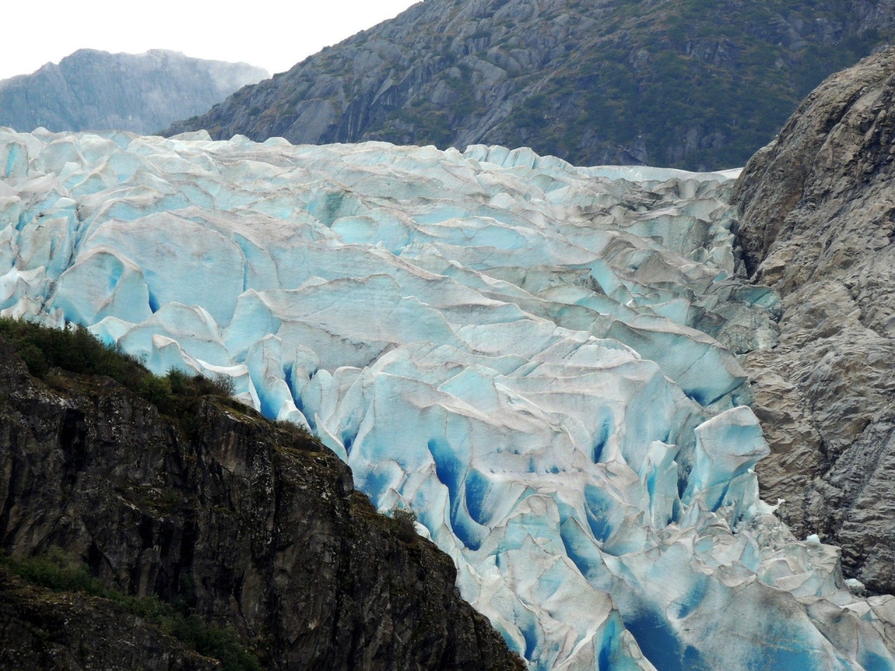 Ледник Герберт, Аляска. Похож на верхушку лимонного пирога с меренгой красивые места, красота, ледник, ледники, природа, путешественникам на заметку, туристу на заметку, фото природы