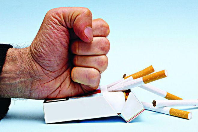 Бросать курить нужно сразу и резко: совет ученых