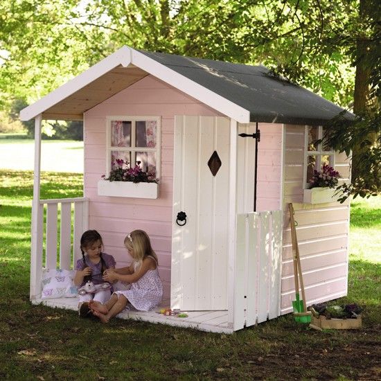 awesome-outdoor-kids-playhouses-to-build-this-summer-9