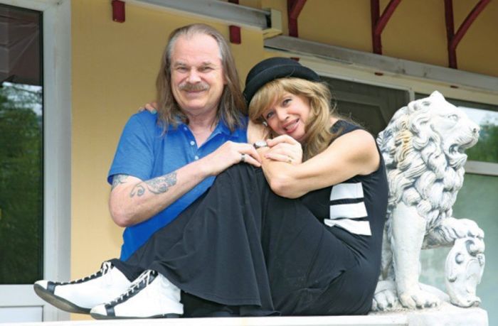 10 звёздных пар, которые счастливы вместе уже больше 50 лет 10 звёздных пар, которые счастливы вместе уже больше 50 лет