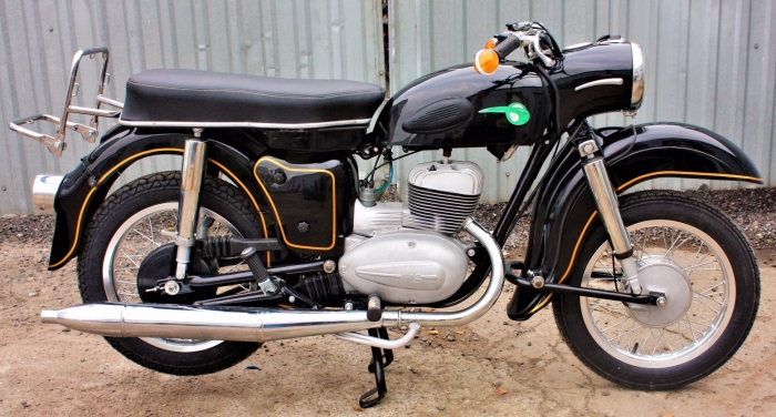 Узнаваемые бренды мотоциклов социалистических стран, которые были востребованы по всему миру Узнаваемые бренды мотоциклов социалистических стран, которые были востребованы по всему миру мото