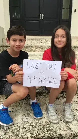 Дженнифер Лопес показала архивные кадры с близнецами Эммой и Максом в честь их 18-летия Дженнифер Лопес показала архивные кадры с близнецами Эммой и Максом в честь их 18-летия instagram (инстаграм),социальная сеть,бен аффлек,Дженнифер Лопес,Марк Энтони,Шон Комбс