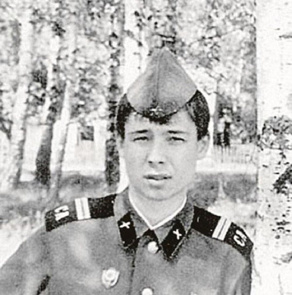 4. Сергей Зверев армия, знаменитости, мужчины