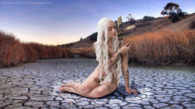 Daenerys Nude Cosplay