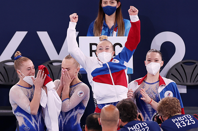 Историческая победа: российские гимнастки впервые выиграли золото в командном многоборье на Олимпиаде Новости