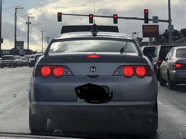 Автоюмор на утро Автоюмор на утро авто,автомобили,автомобилист,автомобилисты,автомобиль,машины,приколы,фото,юмор