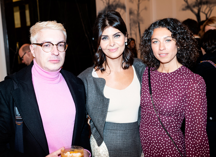 Ксения Собчак, Светлана Бондарчук, Надежда Оболенцева и другие на дне рождения Клуба "418" Ксения Собчак, Светлана Бондарчук, Надежда Оболенцева и другие на дне рождения Клуба "418" Звезды,Красная дорожка