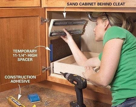 Выдвижные полки под раковиной. Идея экономии пространства на кухне. Выдвижные полки под раковиной. Идея экономии пространства на кухне. мастер-классы,разное