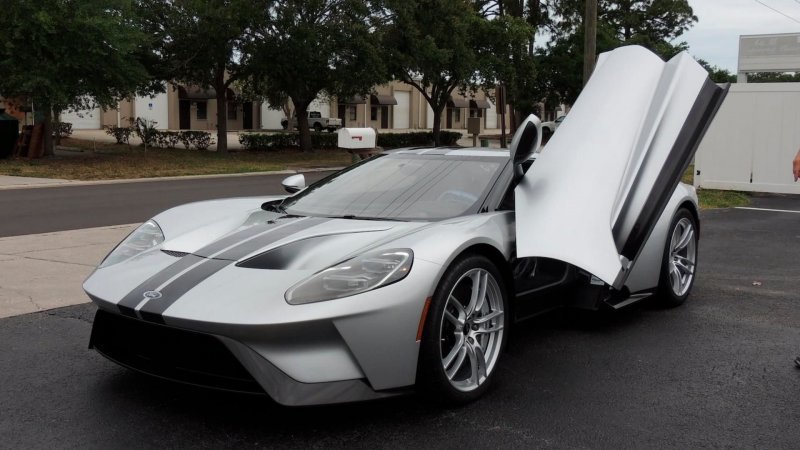 Обмани, если сможешь: как владельцы Ford GT пытаются продать свои суперкары Ford GT