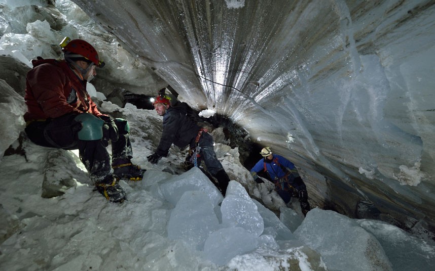 Ледяные пещеры ледника Горнер пещеры, ледник, ледника, Горнер, МонтеРоза, чтобы, карте, пришлось, впервые, примерно, Робби, лагерь, леднике, 27ºС7, входы, исследователям, мельницы, отметила, которая, группой