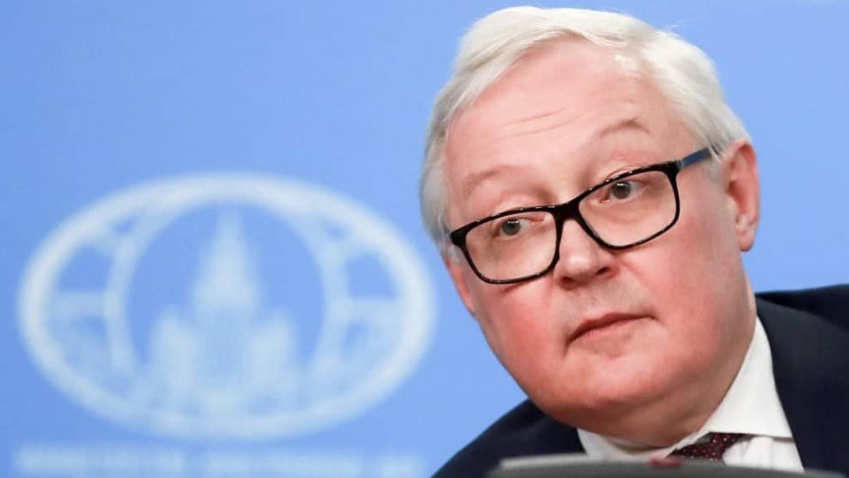 Рябков не считает продуктивным участие нескольких стран в диалоге по безопасности